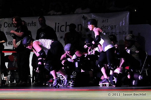 Meet Dr. Funkenstein – Cincinnati Rollergirls